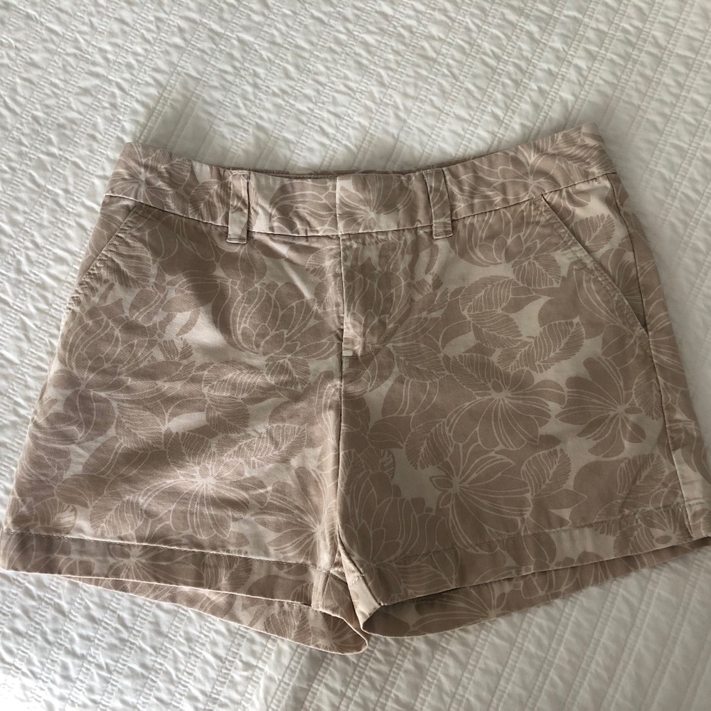 Tommy Hilfiger cotton shorts size 4